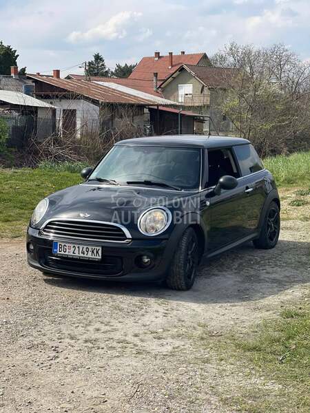 MINI One 