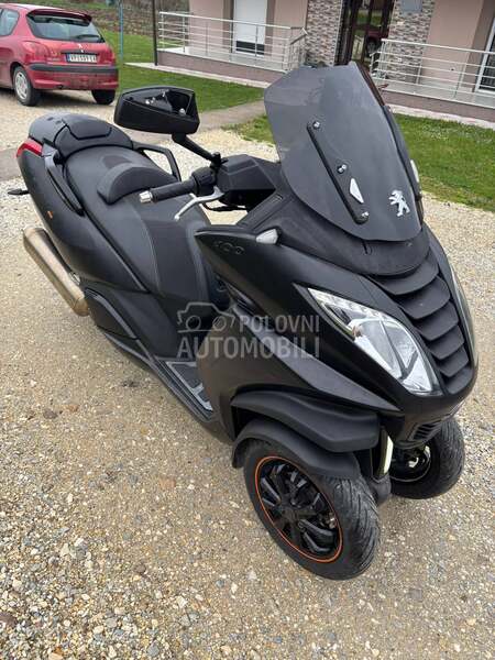 Peugeot Metropolis B kategorija