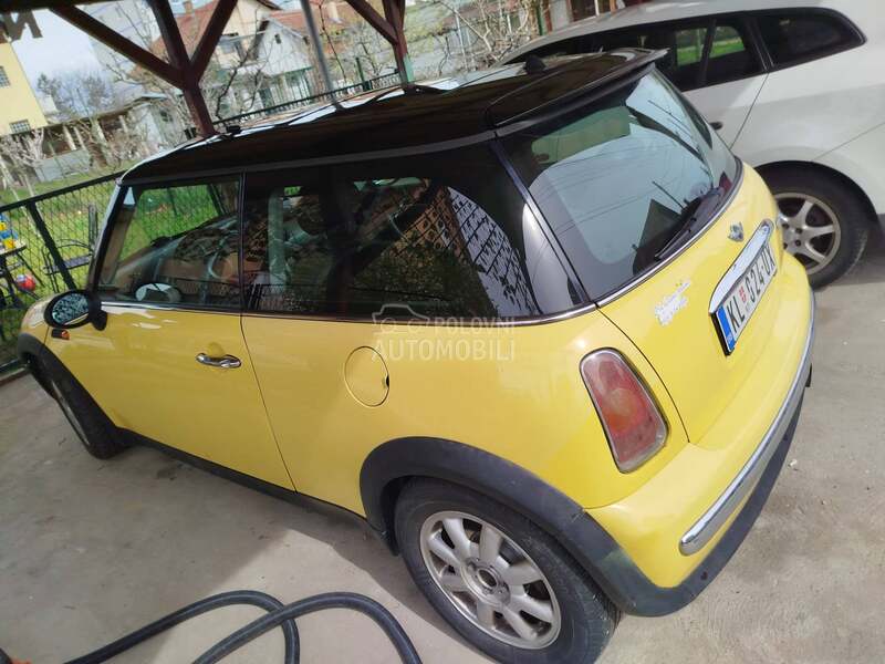 MINI Cooper 