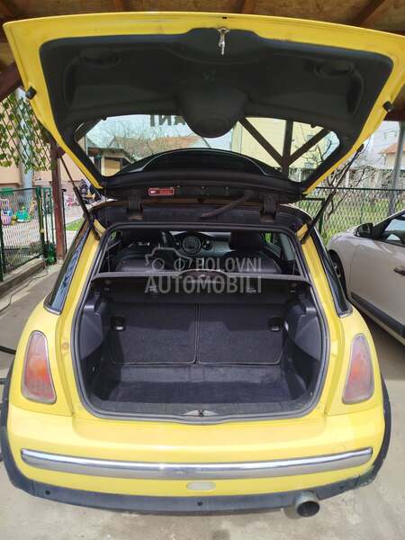 MINI Cooper 