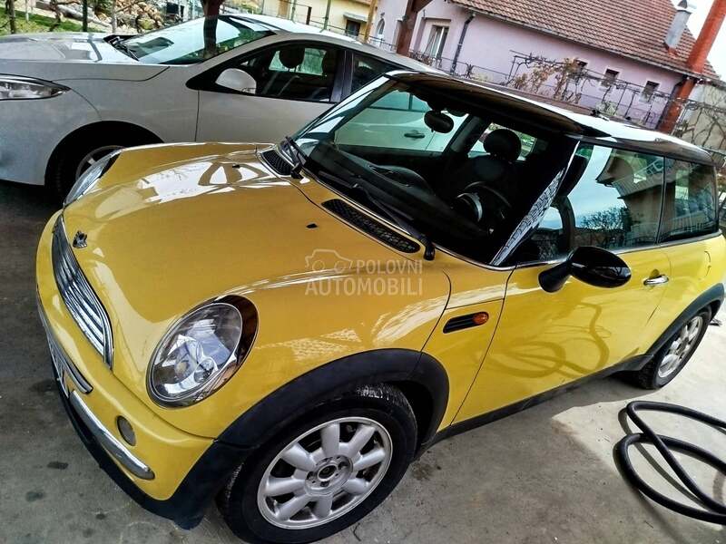 MINI Cooper 