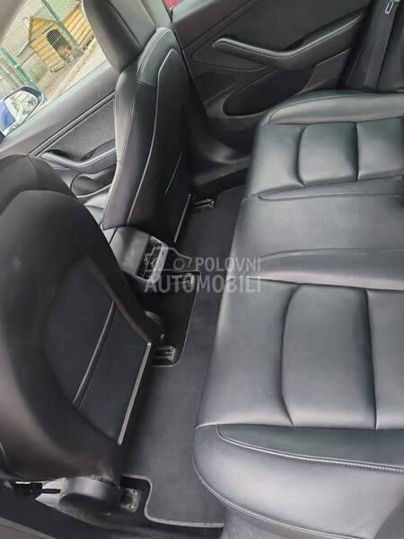 Tesla Model 3 Long Range DM