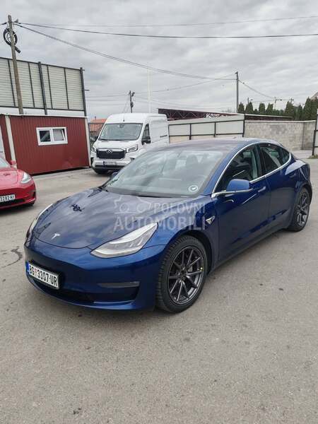 Tesla Model 3 Long Range DM