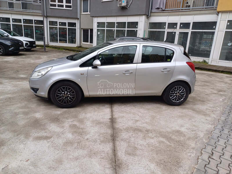 Opel Corsa D 