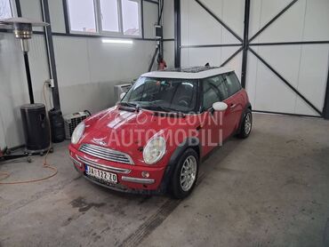 MINI Cooper 
