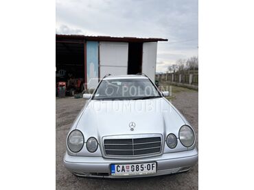 Mercedes Benz E 220 cdi