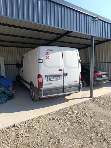 Renault Master 2.5