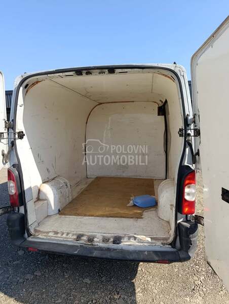 Renault Master 2.5