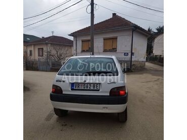 Citroen Saxo 