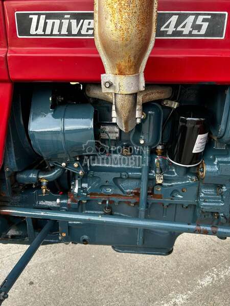 Universal 445  1420 radnih sati