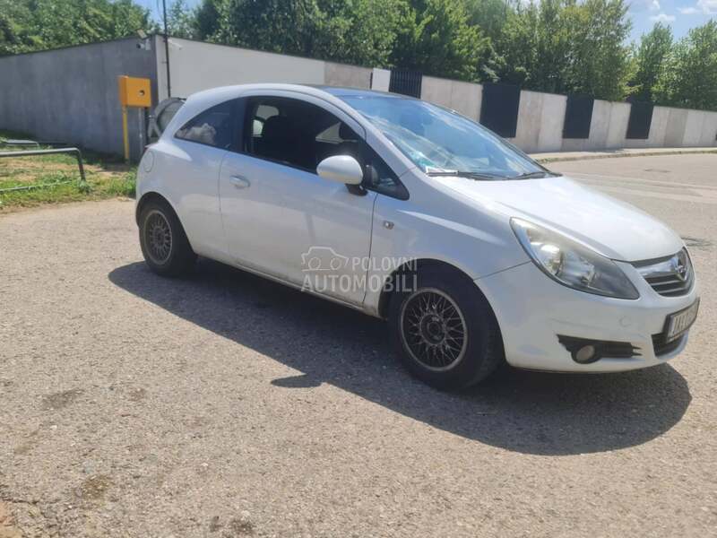 Opel Corsa D 