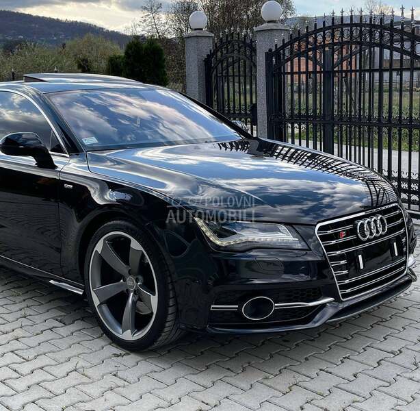 Audi A7 S LINE / MATRIX