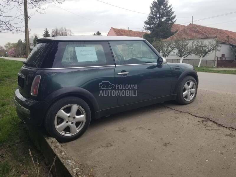 MINI Cooper 1.6