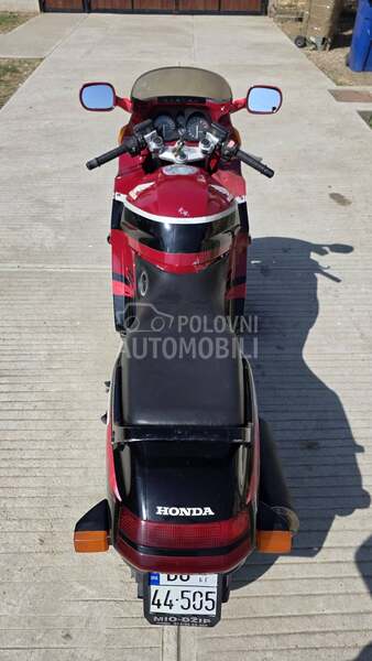 Honda CBR 1000F