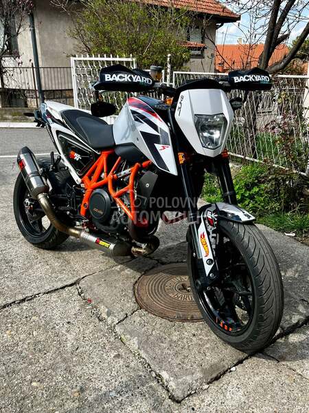 KTM Duke 690R