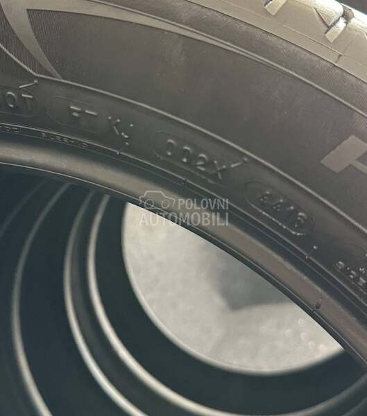 Michelin 215/50 R18 Letnja