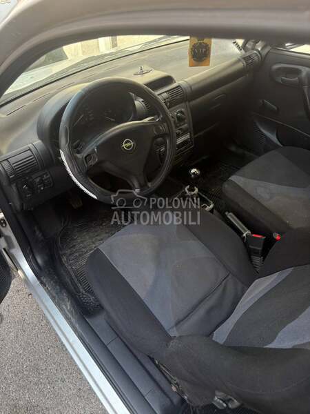 Opel Corsa B 