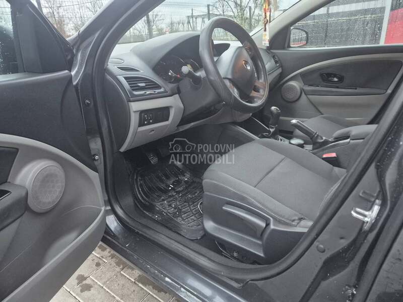 Renault Megane 1.6 16V