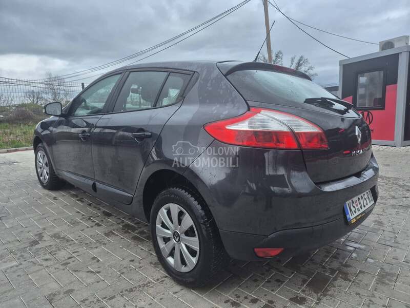 Renault Megane 1.6 16V
