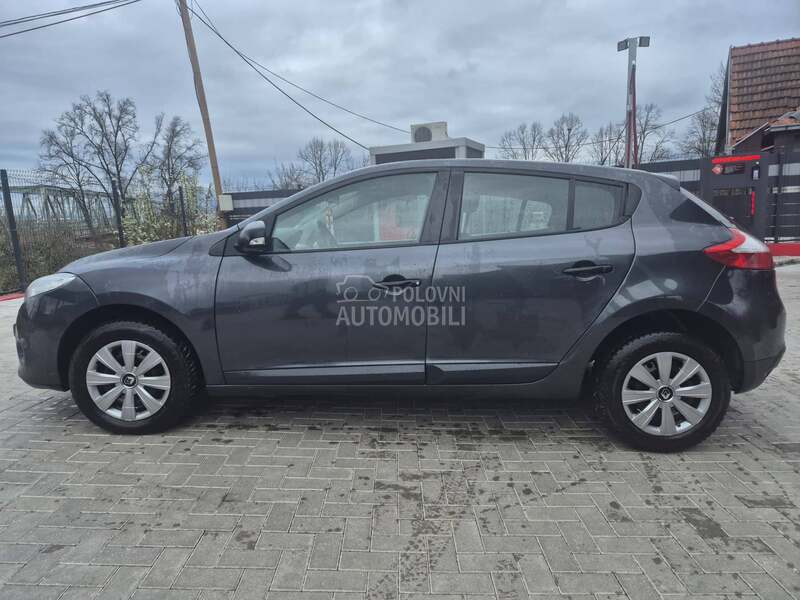 Renault Megane 1.6 16V