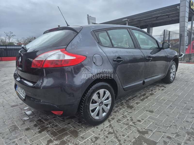 Renault Megane 1.6 16V