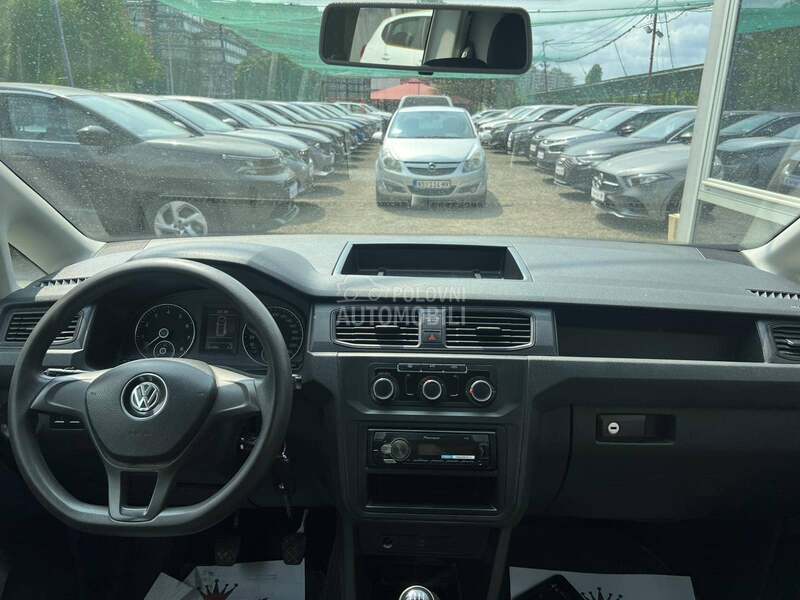 Volkswagen Caddy Maxi N1 Cng 5sed