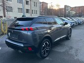 Peugeot 2008 1.2 B GT line