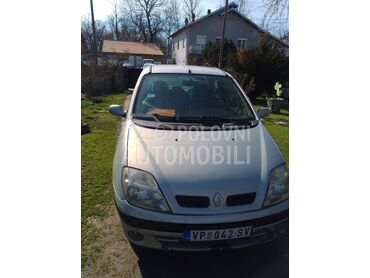 far hauba vrata za Renault Scenic od 2000. do 2003. god.