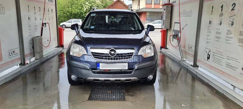 Opel Antara 