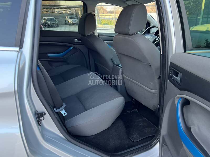 Ford Kuga 2.0TDCi TITANIUM