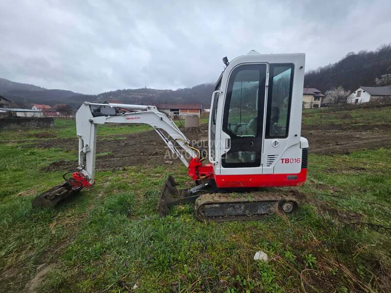 Takeuchi TB016