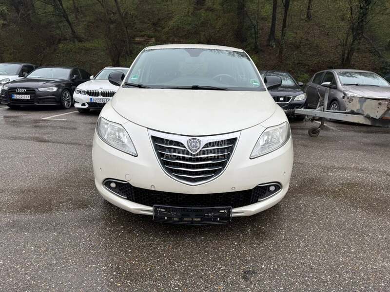 Lancia Ypsilon 0.9 twin air
