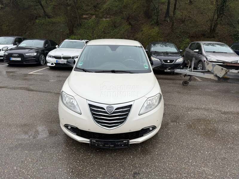 Lancia Ypsilon 0.9 twin air