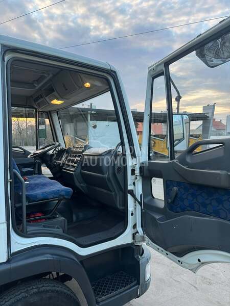 Iveco 100E17 Kiper Putar