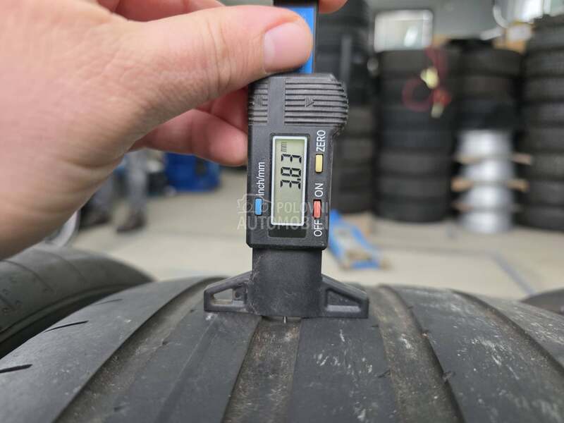 Continental 255/40 R19 Letnja