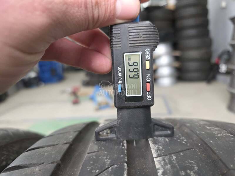 Continental 255/40 R19 Letnja