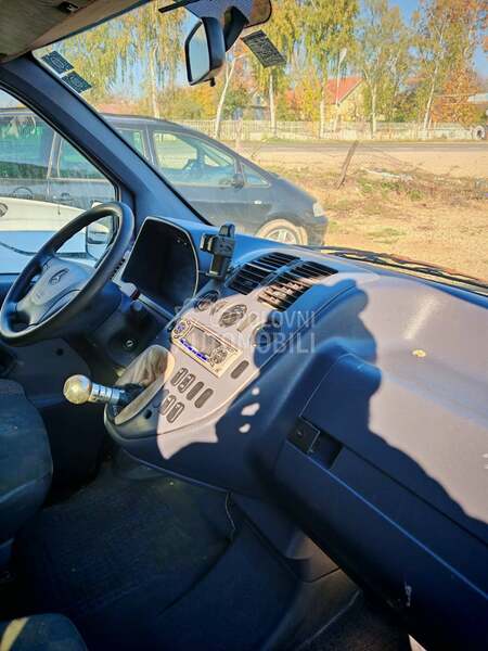 Mercedes Benz Vito 