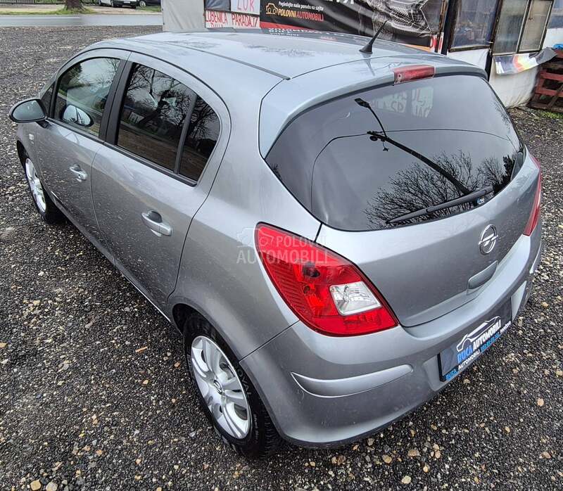Opel Corsa D 1.4B
