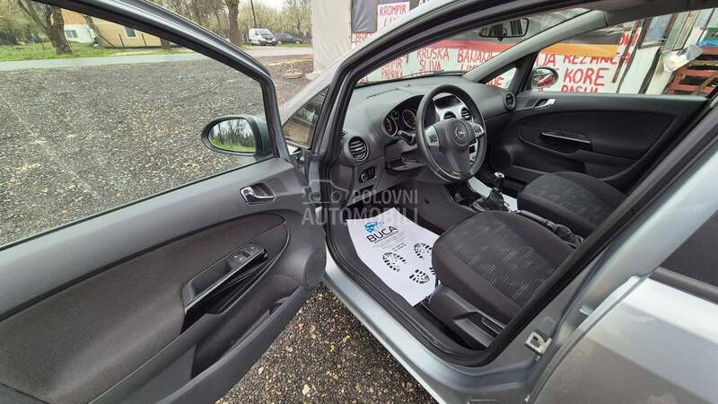 Opel Corsa D 1.4B