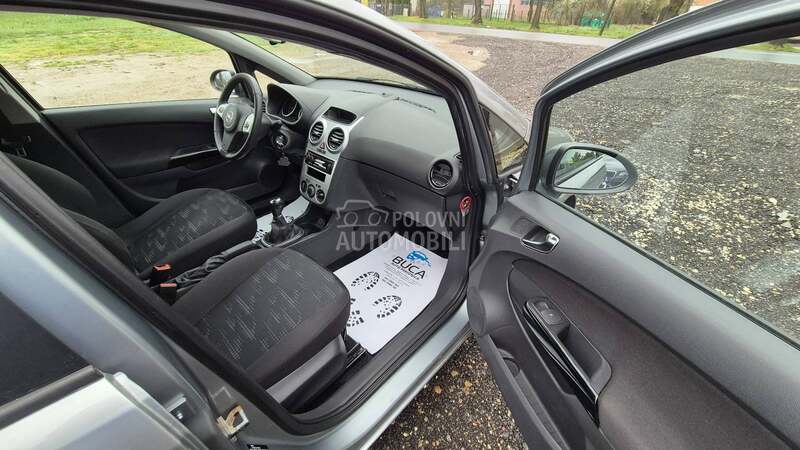 Opel Corsa D 1.4B