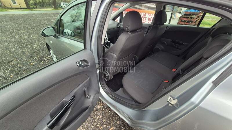 Opel Corsa D 1.4B