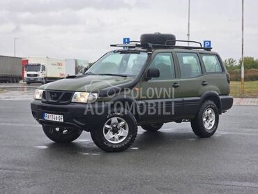 Nissan Terrano 