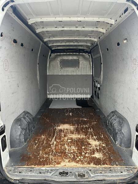 Renault Master DCI 125