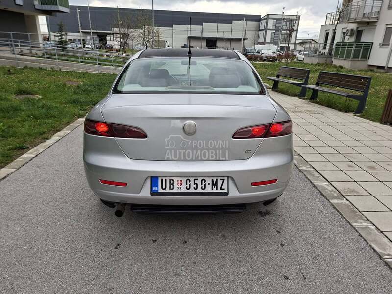 Alfa Romeo 159 