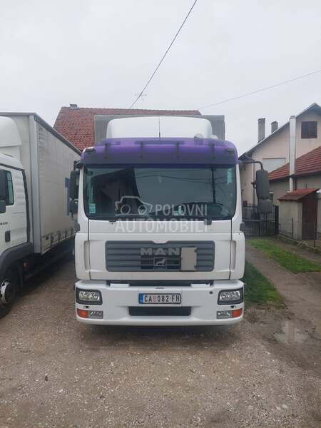 MAN TGL8.210