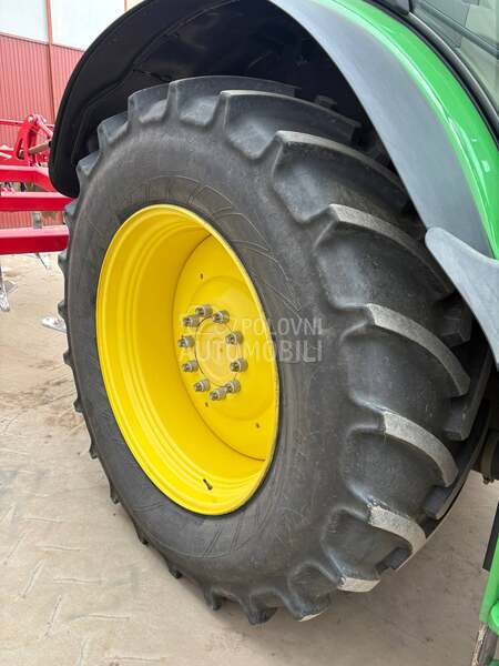 John Deere 6190R
