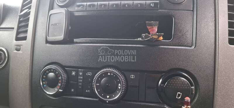 Mercedes Benz Sprinter 