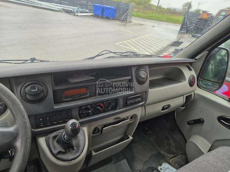Renault Master 2.5