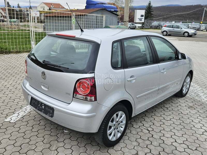 Volkswagen Polo H I G E L I N E