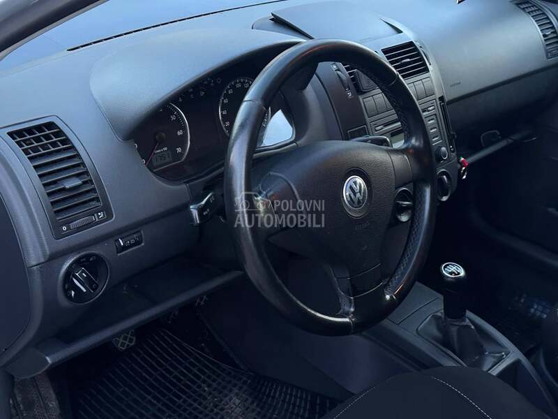 Volkswagen Polo H I G E L I N E